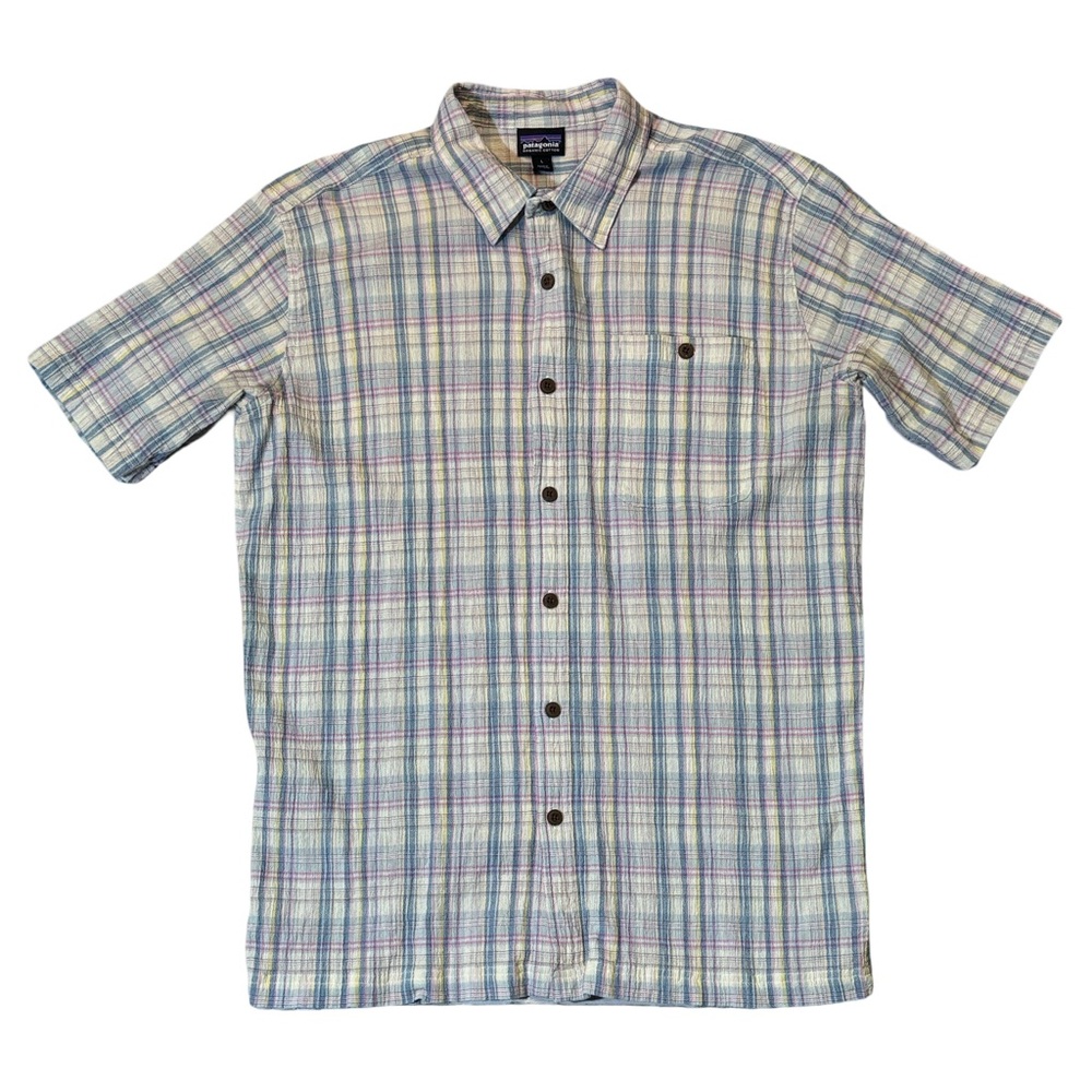 Patagonia mens L Large blue pink plaid seersucker short sleeve button up shirt